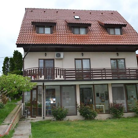 Villa Siret Sendreni Zewnętrze zdjęcie
