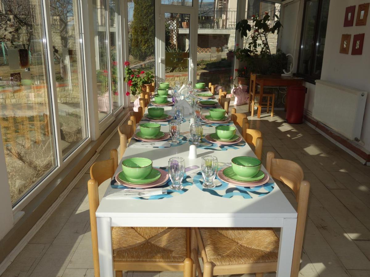 Villa Siret Sendreni Zewnętrze zdjęcie