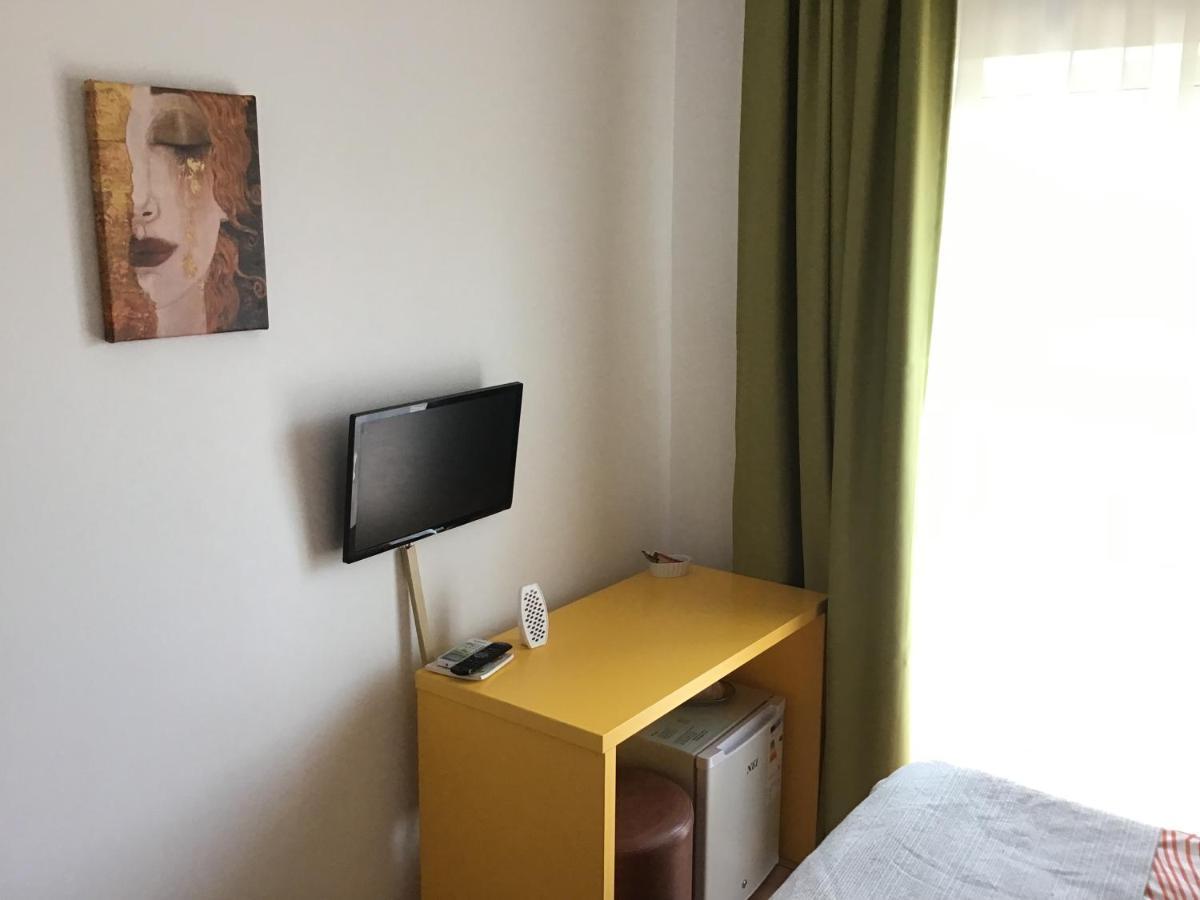 Villa Siret Sendreni Zewnętrze zdjęcie