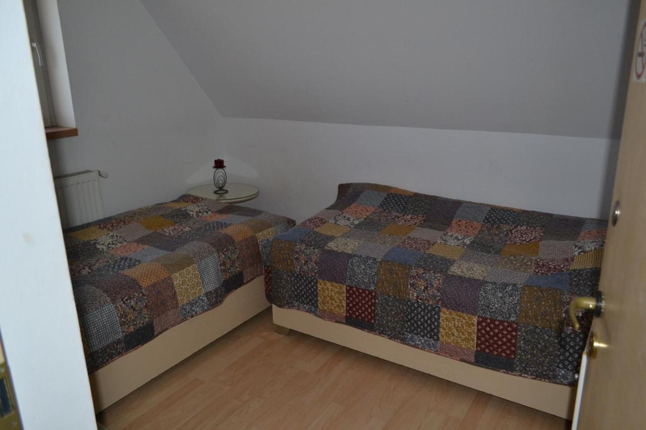 Villa Siret Sendreni Zewnętrze zdjęcie